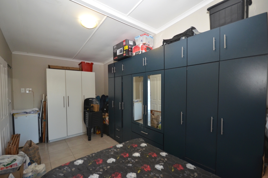 4 Bedroom Property for Sale in Cambridge Eastern Cape